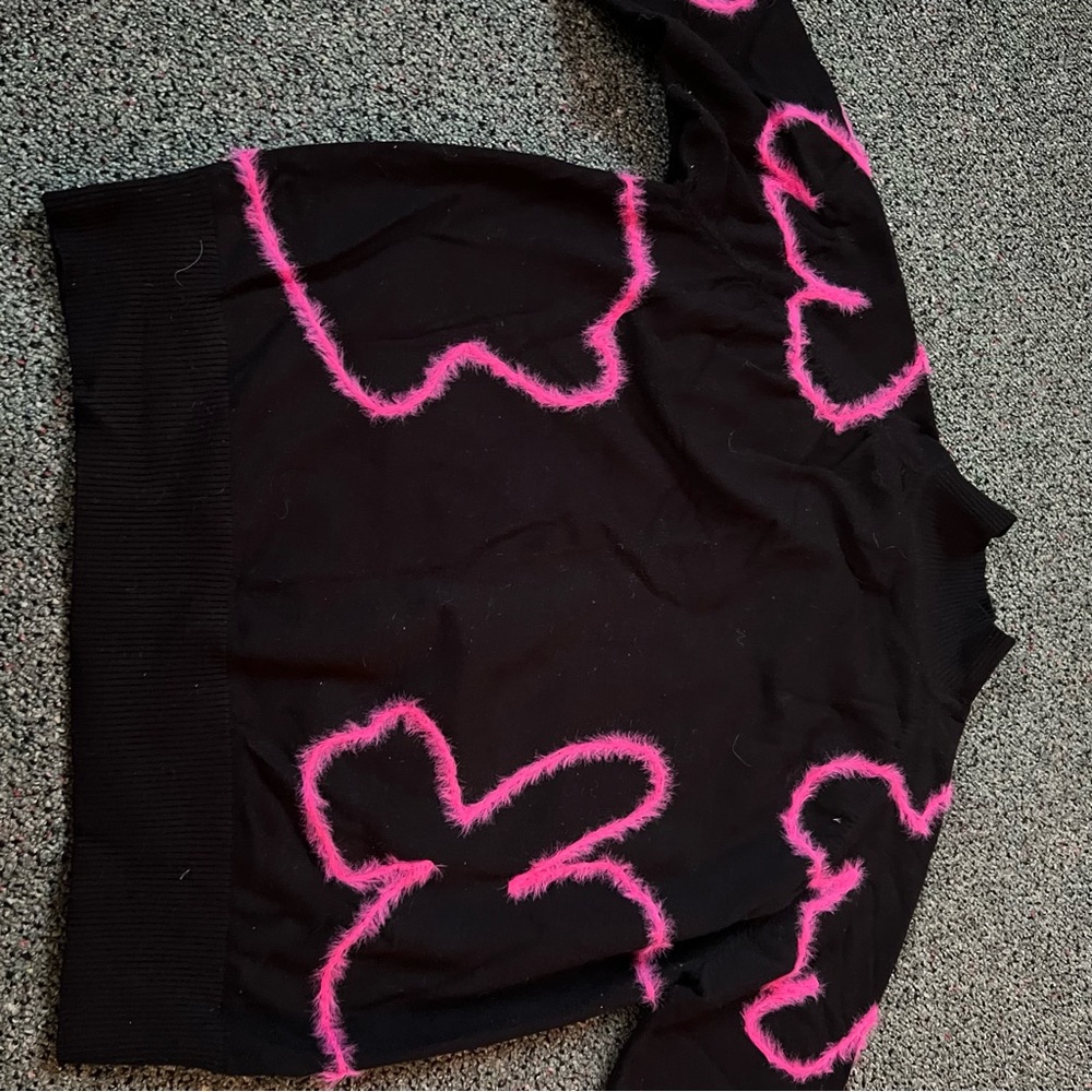 Modest Black Pink Flower Embroidered Mohair Design Mockneck Long-Sleeve Sweater - Picture 10 of 13